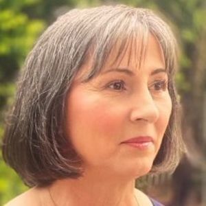 Meet your Posher, Daniela